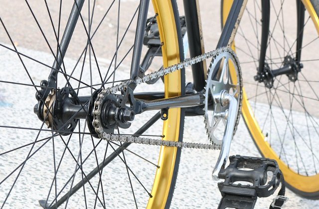 Un biciclist a fost lovit mortal de un sofer baut