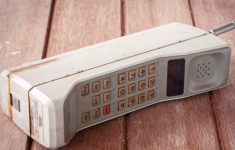 History analizeaza evenimentele de referinta din anii `90 intr-o miniserie in premiera