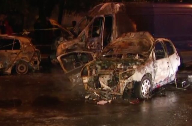 Accident grav in Bucuresti! Cinci masini au luat foc, o persoana a murit