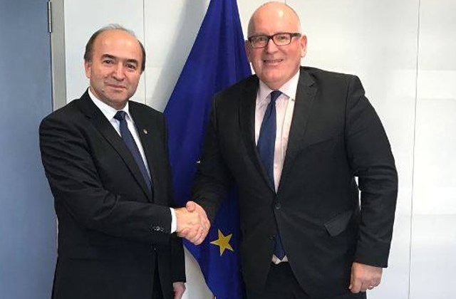Toader i-a prezentat lui Timmermans "stadiul procedurii interne si evolutiile in ceea ce priveste modificarea legilor justitiei"
