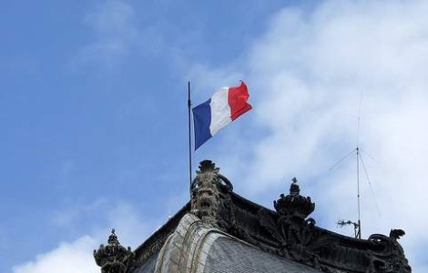 Franta: NATO nu isi joaca bine rolul in Libia