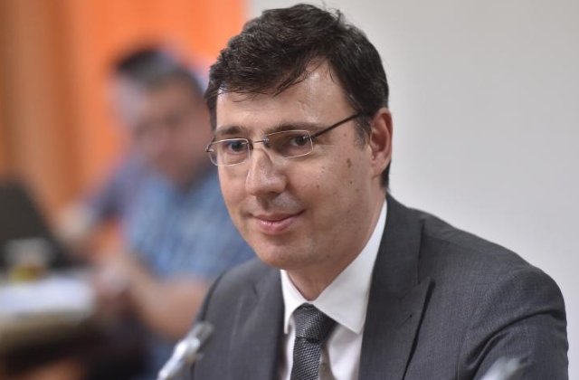 Misa isi da cuvantul de tata ca salariile nu vor scadea: "Daca exista riscul sa scada, spuneam de la inceput"