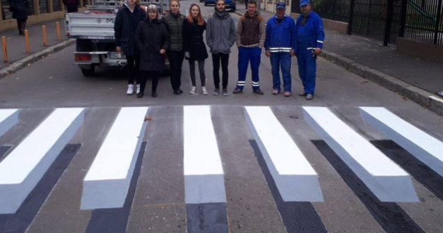 Buzau: Trecere de pietoni 3D realizata de elevii de la Liceul de Ar