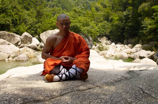 9 secrete pentru o viata lunga, impartasite de un calugar shaolin