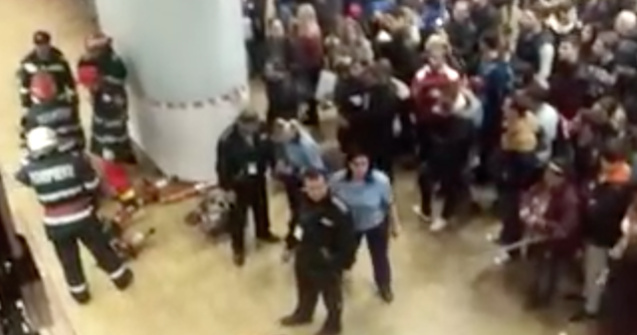 O persoana a incercat sa se sinucida aruncandu-se in fata metroului, in statia Unirii