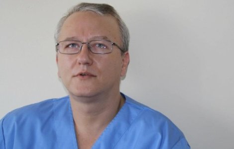 Medic, furios pe protestatari: "Sa va faca Tudor Chirila endoscopie, clar?" Managerul spitalului: Este o chestie inedita si pentru mine
