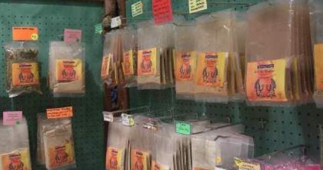 Descinderi la magazinele de etnobotanice