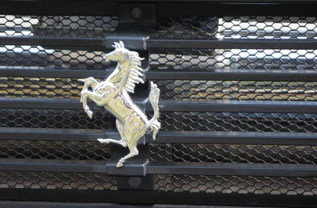 Ferrari deschide o cafenea in Bucuresti