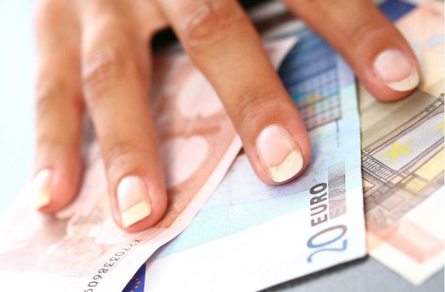 Gheara coruptiei a prins forta in perioada crizei financiare