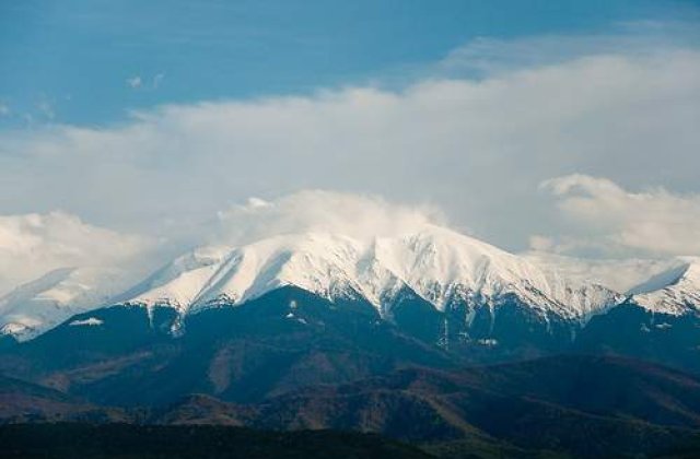 Risc de avalansa de gradul 5 in Muntii Fagaras si Bucegi