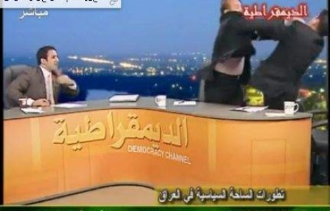  Video  Vestul Salbatic s-a mutat in Irak: Bataie live intre 2 politicieni