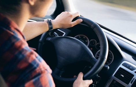  Top  6 accesorii auto pe care trebuie sa le ai in masina
