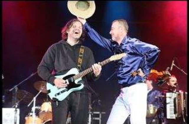 Emir Kusturica & The No Smoking Orchestra concerteaza la Bucuresti 