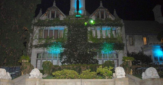 Playboy Mansion, focar de infectie