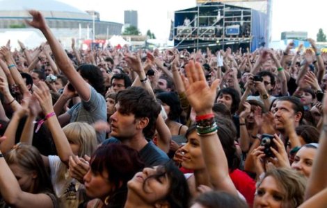  Top  B`ESTFEST 2011: schimbare, experienta, libertate, evolutie!