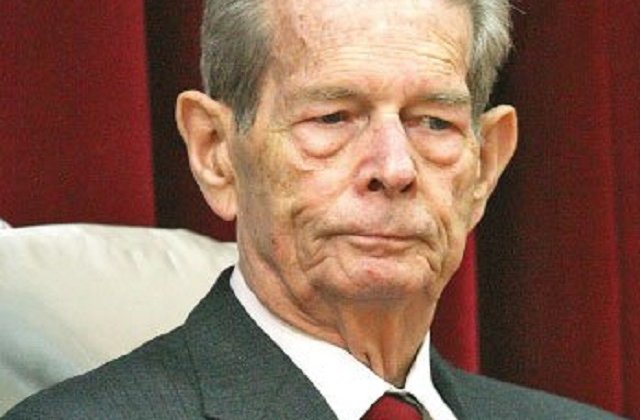 Regele Mihai continua sa fie intr-o stare ingrijoratoare de sanatate