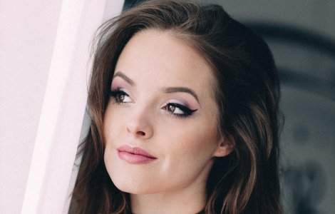  Top  Nu e buna doar la gust! 7 moduri atipice in poti folosi Coca-Cola