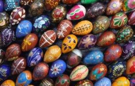  Top  Cum se pregatesc vedetele pentru Sarbatoarea Pastelui