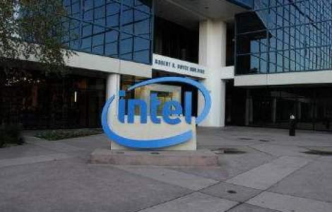 Intel, venituri record de 12,8 miliarde dolari in T1