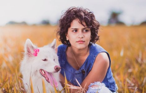 Un studiu arata care este gestul facut de om pe care cainii nu il suporta