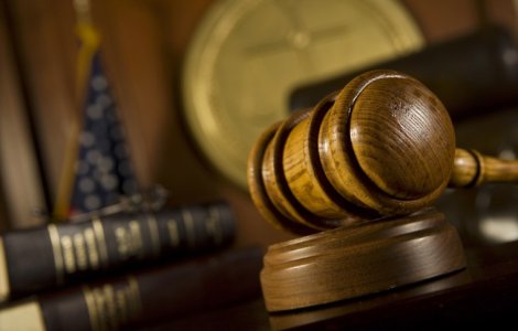 PNL, PMP si reprezentantul Parchetului General au parasit sedinta unde se dezbat legile Justitiei, acuzand o "miselie politica" si o "badaranie parlamentara"