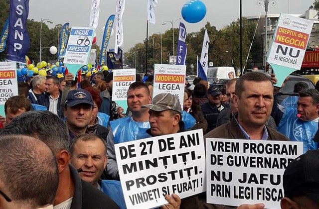 Sindicatele cheama oamenii la proteste duminica: Romania a ajuns intr-unul dintre cele mai grave momente ale istoriei sale postcomuniste