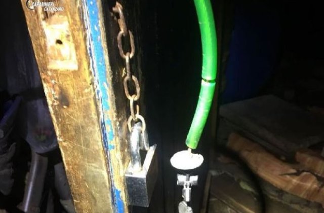 MAE: Romanca sechestrata si maltratata in Italia este spitalizata, iar cei doi copii ai ei sunt intr-un centru social