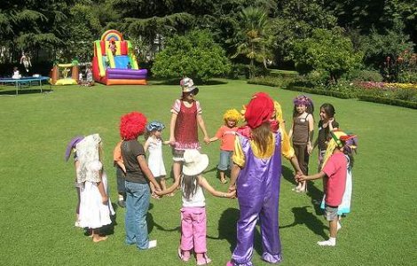 Motiv de bucurie pentru elevi: Vacanta de Paste a fost prelungita cu o zi