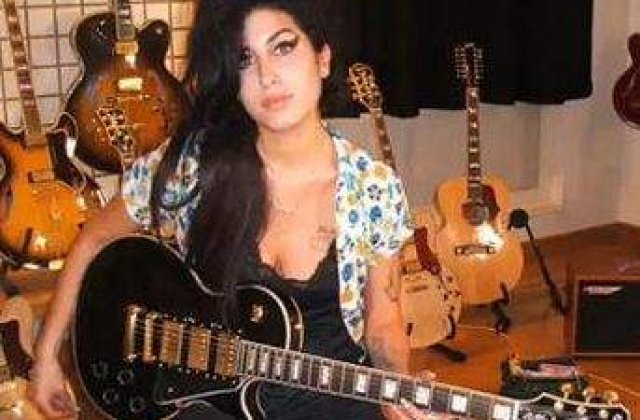 [VIDEO] S-au pus in vanzare biletele la concertul Amy Winehouse