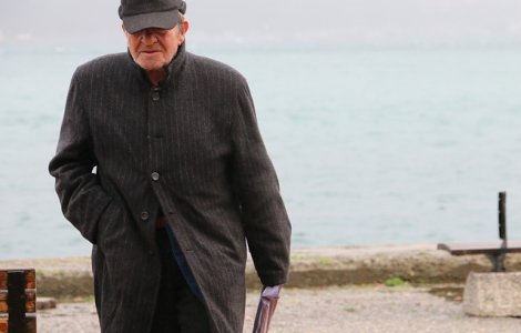Vaslui: Un batran a fost gasit mort dupa ce a fost externat de la psihiatrie, fara stirea familiei