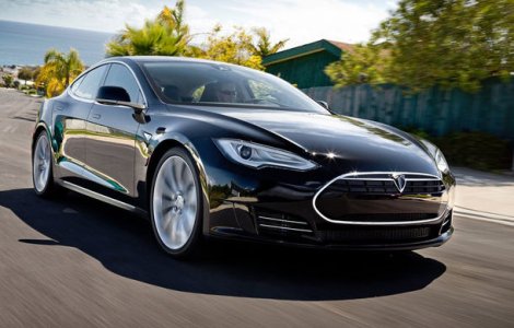 Angajatii Tesla rup tacerea: 90% dintre masinile iesite de pe linia de asamblare au nevoie de reparatii pentru diverse defectiuni