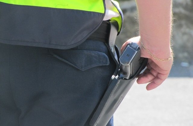 Hunedoara: Barbat din Petrila, impuscat mortal de un politist din greseala