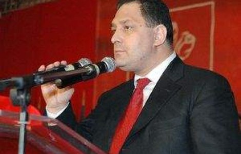 'Vanghelion' devansat cu profesori: Cine are carte n-are parte, pe cand 'Care este' are