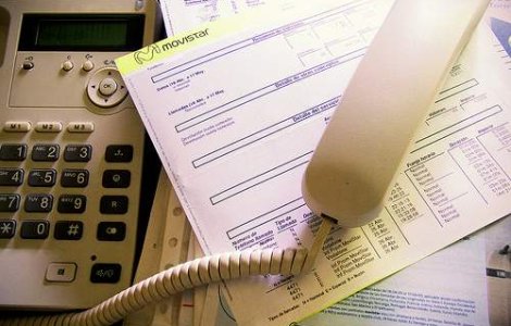 Romanii, datori vanduti la banci