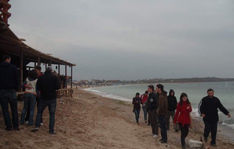 La mare de 1 Mai: Mii de turisti pe litoralul romanesc