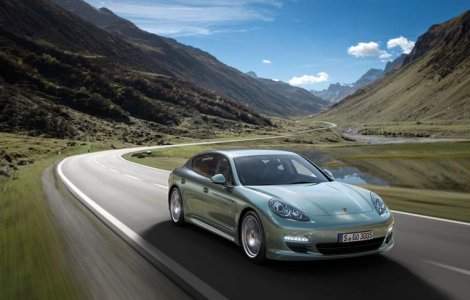 OFICIAL: Porsche Panamera diesel si autonomia sa uriasa