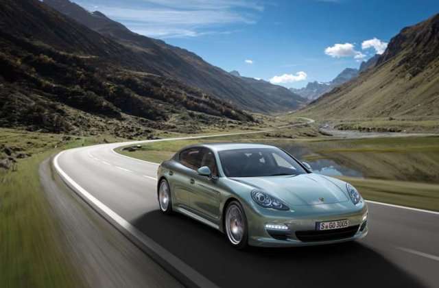 OFICIAL: Porsche Panamera diesel si autonomia sa uriasa
