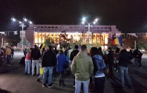 USR propune ca Piata Victoriei sa devina spatiu dedicat manifestarilor civice si sindicale prin hotarare CGMB