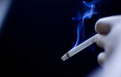 Tigarile care se sting singure, obligatorii in Europa