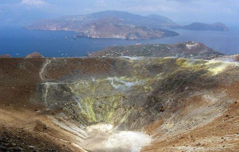  Foto  PREMIERA: Calatorie spre centrul Pamantului