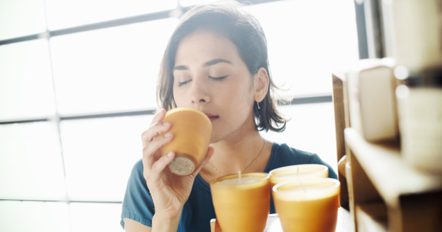  Top  Aromaterapie: 6 mirosuri care relaxeaza si alunga stresul cotidian