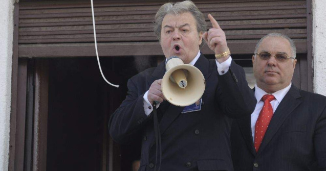 Vadim anchetat de ANI: Ascunde bani!