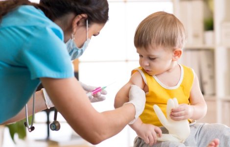 Colegiul Medicilor solicita Camerei Deputatilor sa adopte cat mai rapid legea vaccinarii