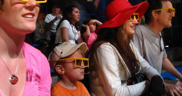 Premiera in Europa: Teatru 3D in Targu Mures