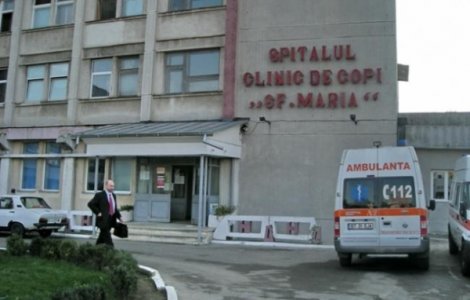 Un consilier USR fost dat afara din sala la examenul de manager sustinut de Narcis Copca