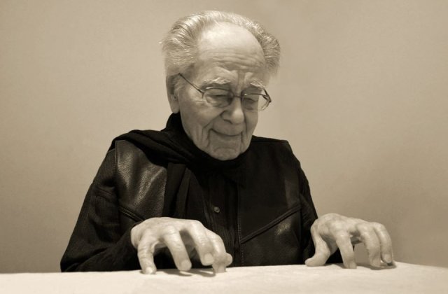 Mihai Sora: Daca-i lasati sa fure, vor fura tot, bucata cu bucata, pana la ultima farama de libertate si democratie