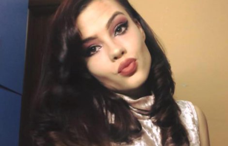 O romanca in varsta de 19 ani, stabilita in Italia, s-a sinucis dupa ce si-a pierdut locul de munca