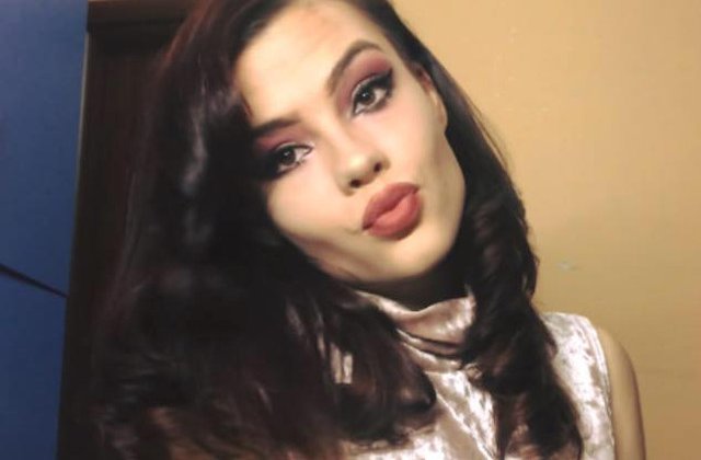 O romanca in varsta de 19 ani, stabilita in Italia, s-a sinucis dupa ce si-a pierdut locul de munca