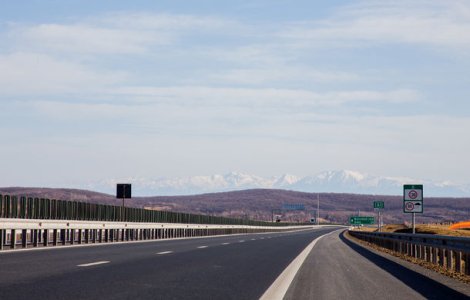 Promisiuni pentru 2018: inca 150 de kilometri de autostrazi, dupa ce in 2017 s-au inaugurat doar 15 kilometri