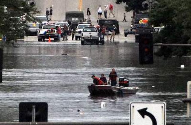 SUA, lovita de cele mai grave inundatii din ultimii 74 de ani